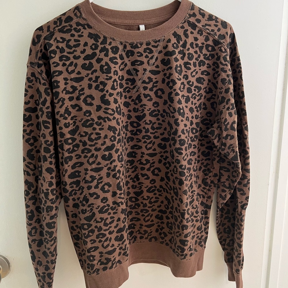 Z SUPPLY SWEATER SIZE M